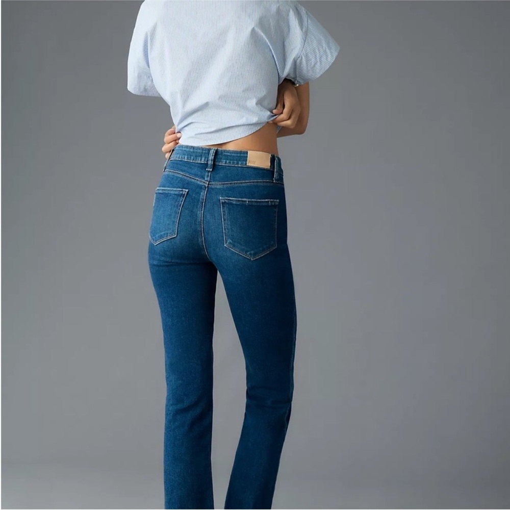 Paige Cindy Straight Jeans in Dark Blue
